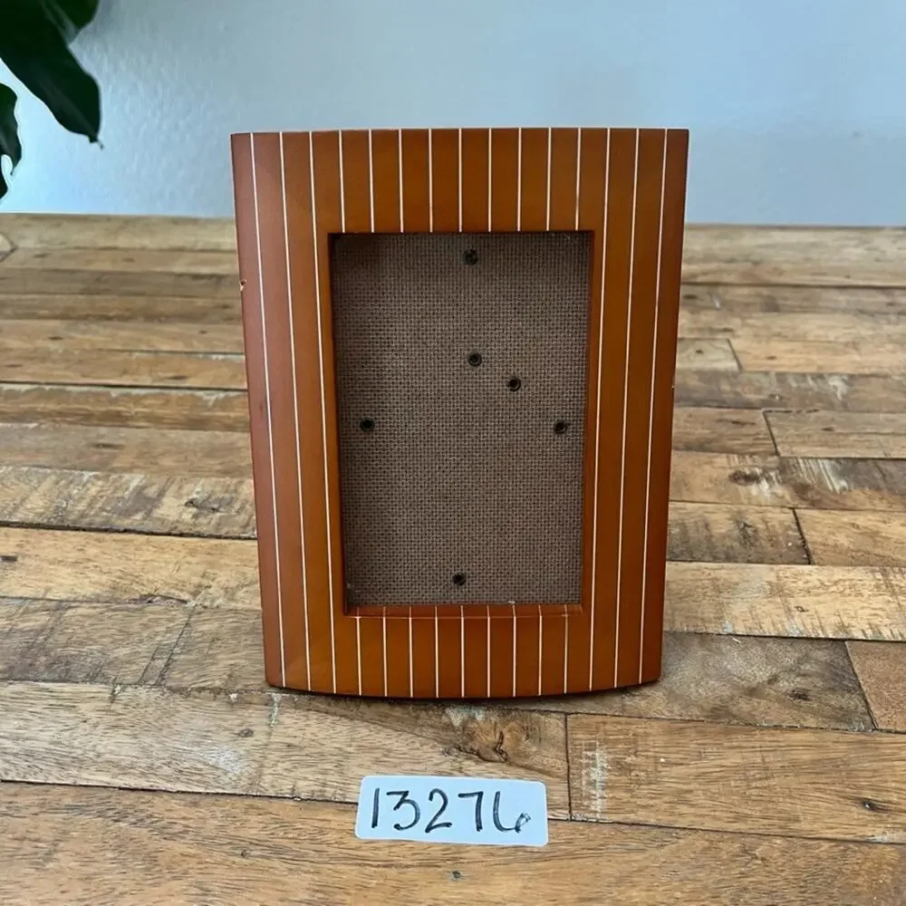 Striped Wooden Picture Frame 3.5 x 5 in Warm Amber Finish Hung or Free Standing